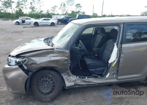 2015 Scion Xb from USA, damaged, VIN JTLZE4FE8FJ068685